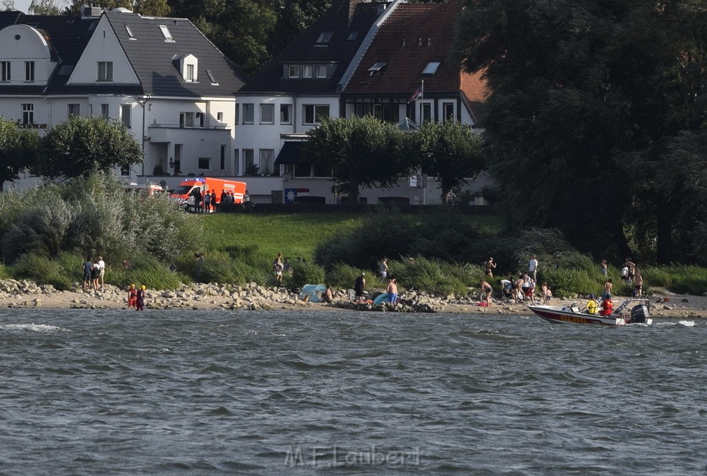 Personensuche im Rhein bei Koeln Rodenkirchen P035.JPG - Miklos Laubert